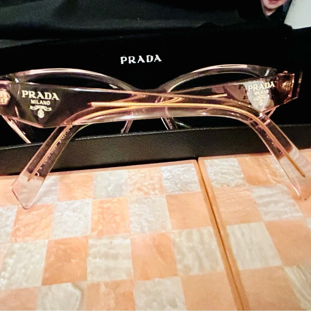 💖 AUTHENTIC Prada Pink Clear Women's Glasses, New with Case and Cloth - Picture 1 of 9